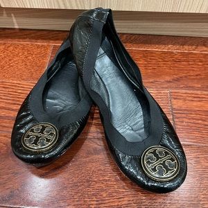 Women Tory Burch Caroline Black Patent Leather Ballet Flats Black 6.5